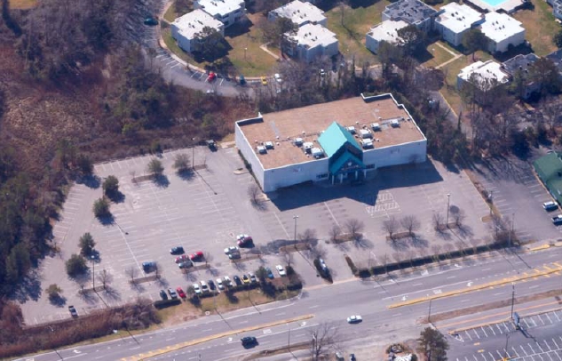 941 Laskin Rd, Virginia Beach, VA à louer - Photo de l’immeuble – Image 2 sur 7