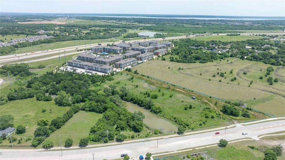 9850 Merritt Rd, Rowlett, TX à vendre - Photo de l’immeuble – Image 1 sur 21