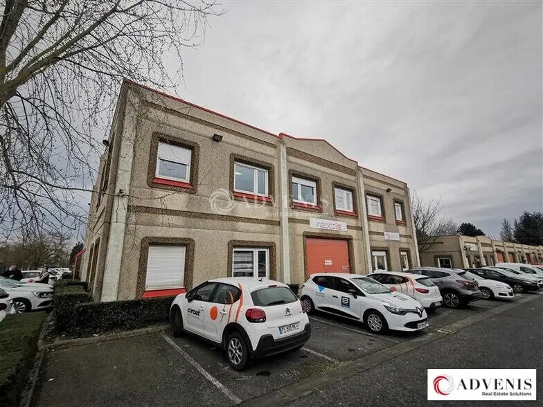 Bureau dans Lesquin à louer - Photo de l’immeuble – Image 1 sur 10