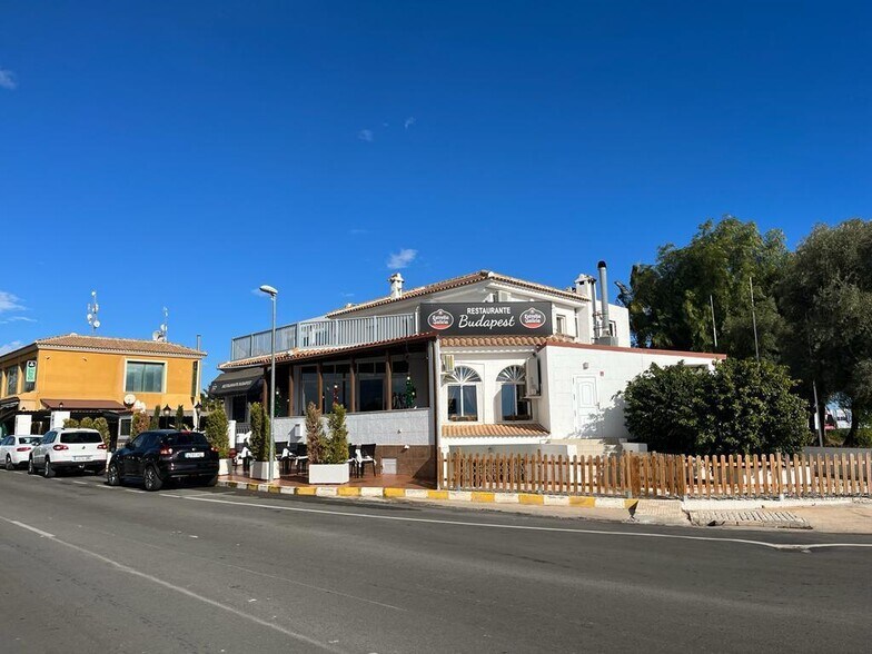 Local commercial dans Rojales à vendre - Photo de l’immeuble – Image 1 sur 38