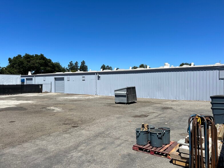 640 E Dunne Ave, Morgan Hill, CA à louer - Photo de l’immeuble – Image 2 sur 2