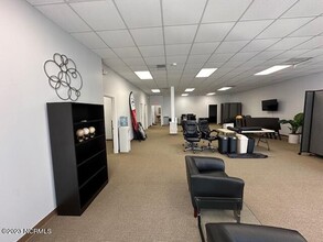 3250-3282 Wellons Blvd, New Bern, NC à louer Photo intérieure– Image 2 sur 5