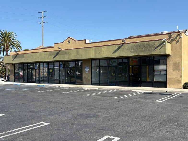 6600-6636 Cherry Ave, Long Beach, CA à louer - Photo de l’immeuble – Image 2 sur 5