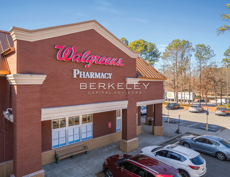 3432 Edwards Mill Rd, Raleigh, NC à vendre - Photo de l’immeuble – Image 2 sur 9