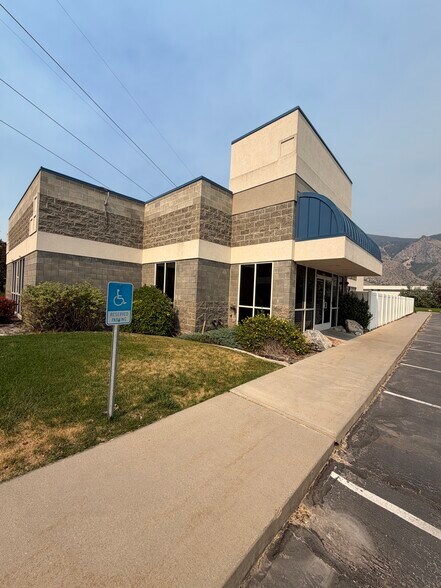 691 W 1200 N, Springville, UT à louer - Photo de l’immeuble – Image 1 sur 15