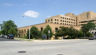 Plus de détails pour 3267 S 16th St, Milwaukee, WI - Bureau/Médical à louer