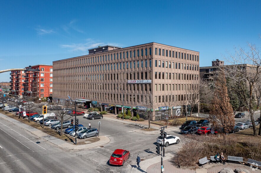 1570-1650 Boul Henri-Bourassa O, Montréal, QC à louer - Photo de l’immeuble – Image 3 sur 8