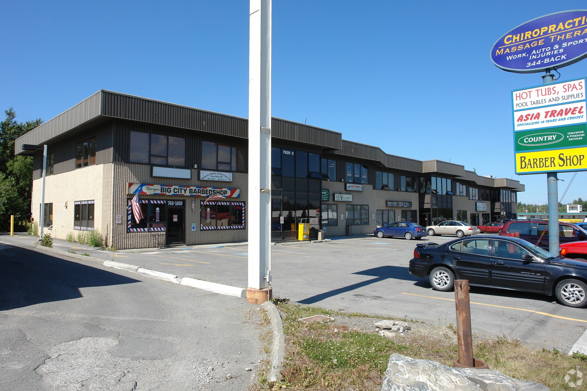 7926 Old Seward Hwy, Anchorage, AK à vendre Photo principale– Image 1 sur 12