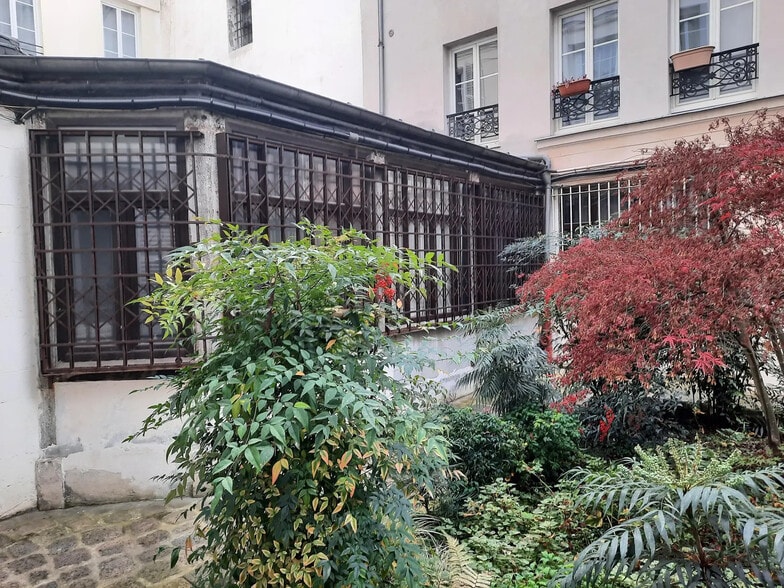 11 Rue Saint-Gilles, Paris à louer - Photo de l’immeuble – Image 1 sur 4