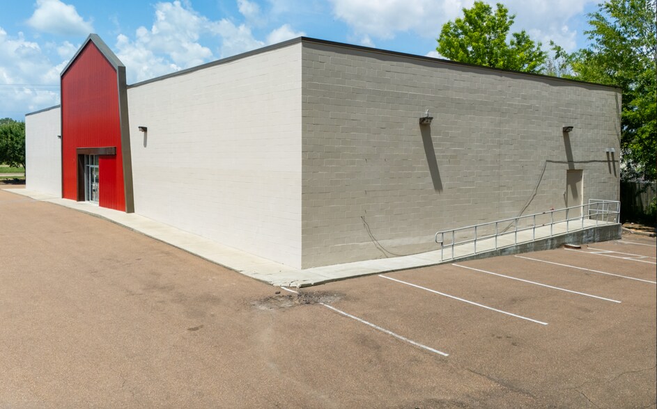 6036 I-55, Jackson, MS à vendre - Photo de l’immeuble – Image 3 sur 6