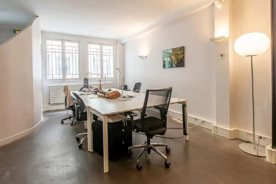 7 Villa De Guelma, Paris à vendre - Photo intérieure – Image 2 sur 18