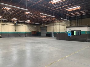 1633 Market St, San Diego, CA à louer Photo intérieure– Image 2 sur 5