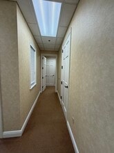 11450 SE Dixie Hwy, Hobe Sound, FL à louer Photo intérieure– Image 2 sur 3