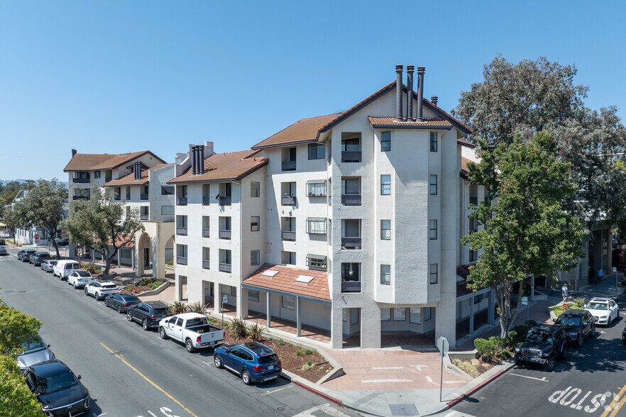 151-153 Forest Ave, Palo Alto, CA à louer - Photo de l’immeuble – Image 2 sur 6