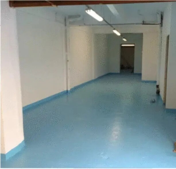 Industriel/Logistique dans Nice à vendre - Photo intérieure – Image 1 sur 1