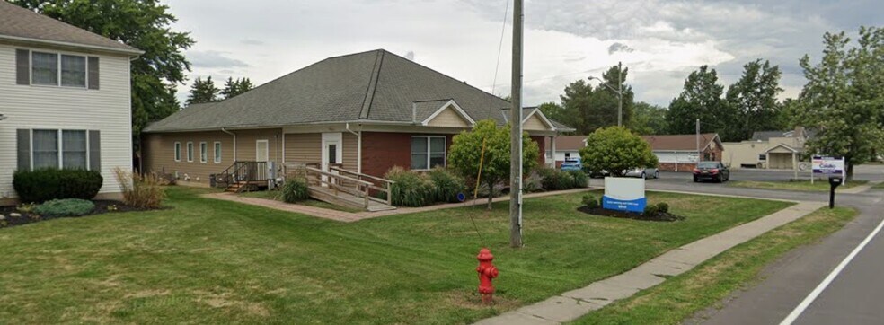 5840 Goodrich Rd, Clarence Center, NY à louer - Photo de l’immeuble – Image 1 sur 28