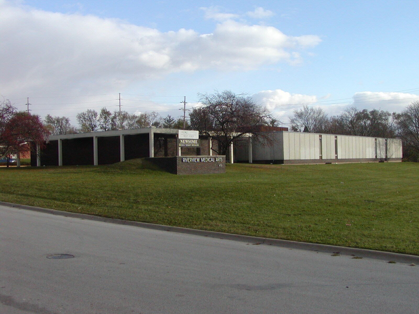 450 N Kennedy Ave, Kankakee, IL à louer Photo principale– Image 1 sur 4