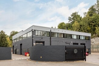 Plus de détails pour Redlands, Coulsdon - Local d'activités, Industriel/Logistique à louer
