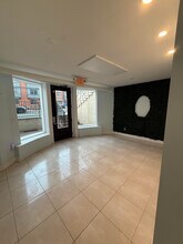 299-307 Grand St, Jersey City, NJ à louer Photo intérieure– Image 1 sur 3