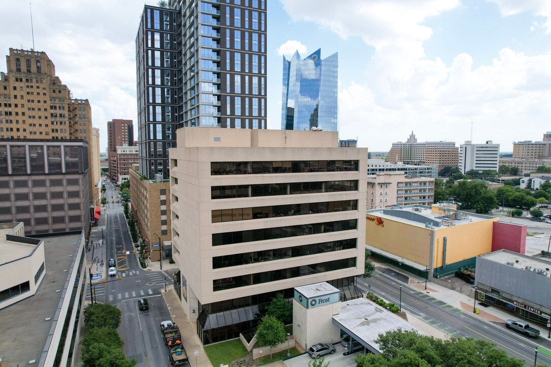 425 Soledad St, San Antonio, TX à vendre Photo principale– Image 1 sur 17