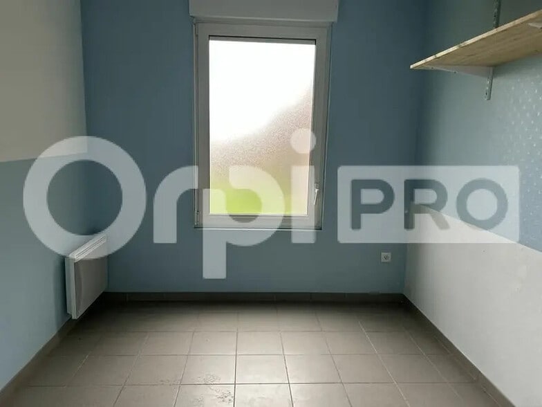 Bureau dans Monchy-le-Preux à louer - Photo intérieure – Image 3 sur 4