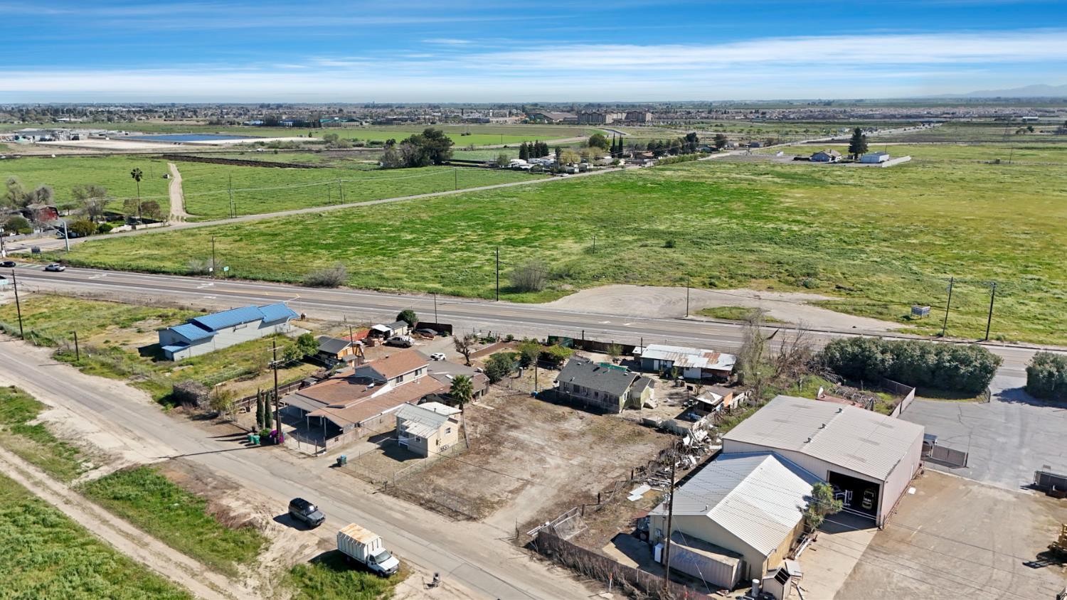 2222 Vierra Rd, Lathrop, CA à vendre Photo principale– Image 1 sur 10