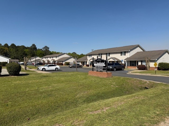 409 E Woodward St, Vienna, GA à vendre Photo principale– Image 1 sur 14