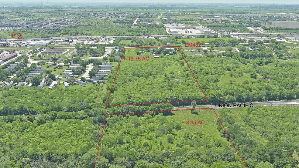 3910 FM 482, New Braunfels, TX à vendre - Photo de l’immeuble – Image 3 sur 17