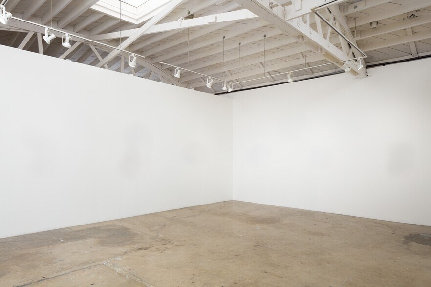 6023 W Washington Blvd, Culver City, CA à louer - Photo de l’immeuble – Image 3 sur 7