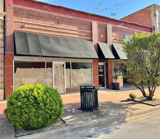 406-408 W Chickasha Ave, Chickasha, OK à vendre - Photo de l’immeuble – Image 3 sur 9