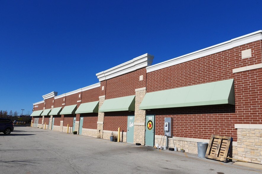 7101 W 183rd St, Tinley Park, IL à vendre - Photo de l’immeuble – Image 3 sur 11