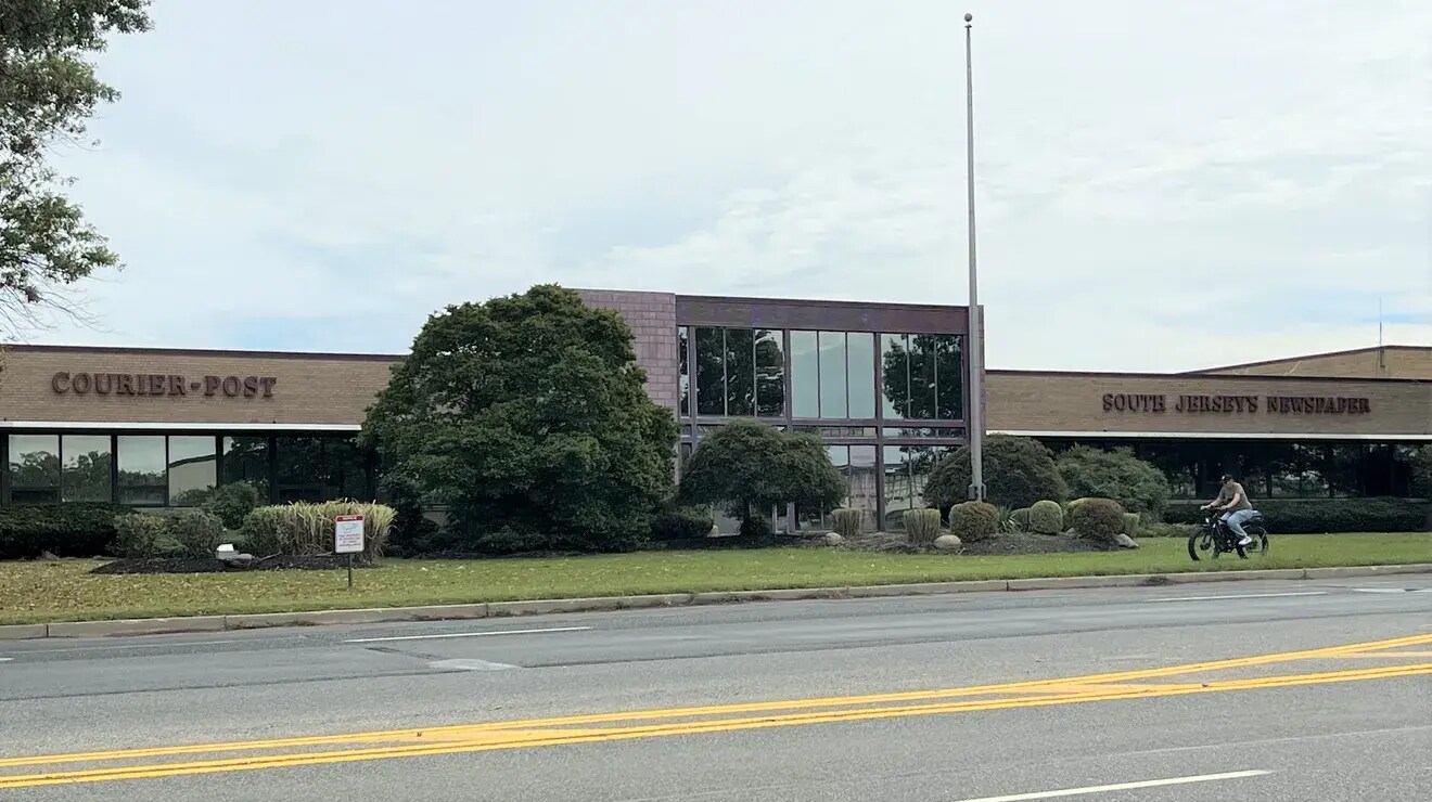 301 Cuthbert Blvd, Cherry Hill, NJ à vendre Photo principale– Image 1 sur 70