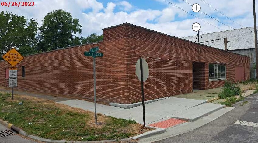 325 S Chicago St, Lincoln, IL à vendre - Photo de l’immeuble – Image 3 sur 7