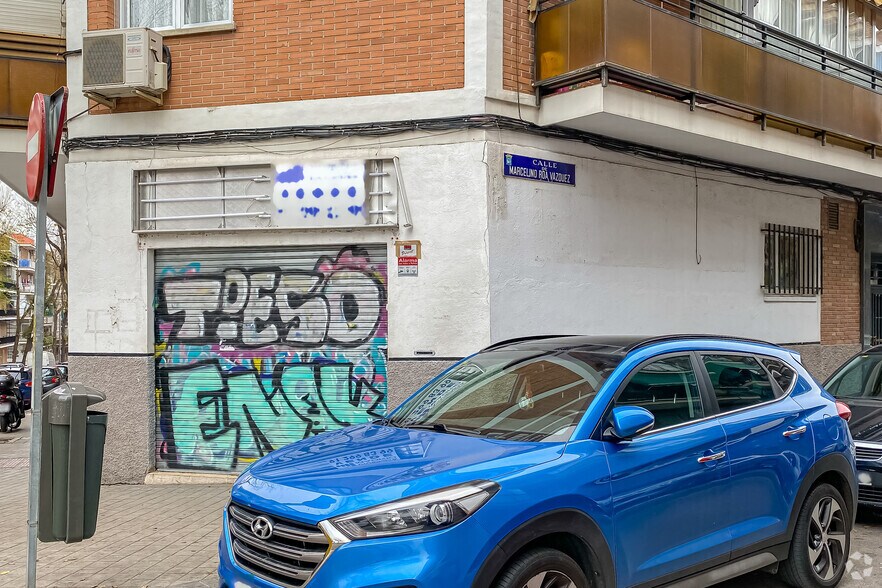 Immeuble residentiel dans Madrid, Madrid à vendre - Photo de l’immeuble – Image 3 sur 5