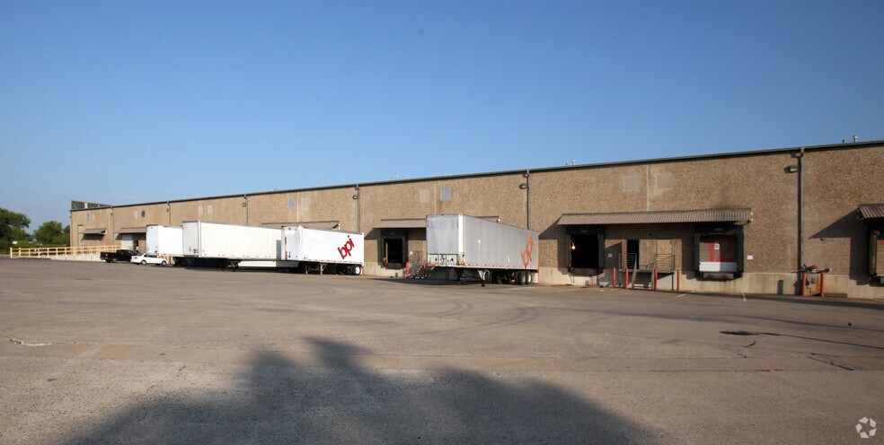 1316 North Hills Blvd, North Little Rock, AR à louer - Photo de l’immeuble – Image 3 sur 6