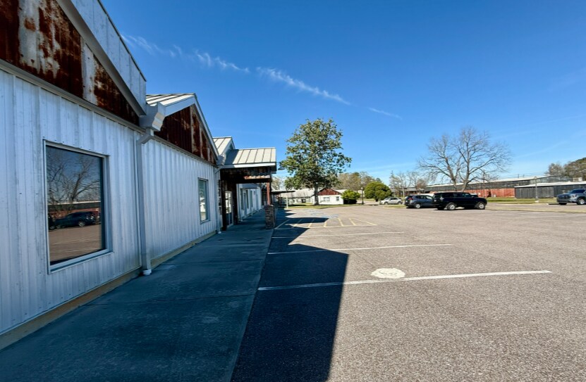 1369 Headland Ave, Dothan, AL à louer - Photo de l’immeuble – Image 3 sur 11