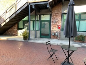 1300 Factory Pl, Los Angeles, CA à louer Photo intérieure– Image 1 sur 10