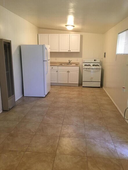 2450-2466 N Treat Ave, Tucson, AZ à vendre - Photo de l’immeuble – Image 3 sur 18