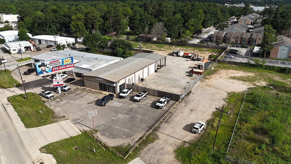 1300 FM 2854 Rd, Conroe, TX à louer - Photo de l’immeuble – Image 3 sur 6