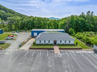 Plus de détails pour 340 LA White Dr, Fletcher, NC - Industriel/Logistique à louer