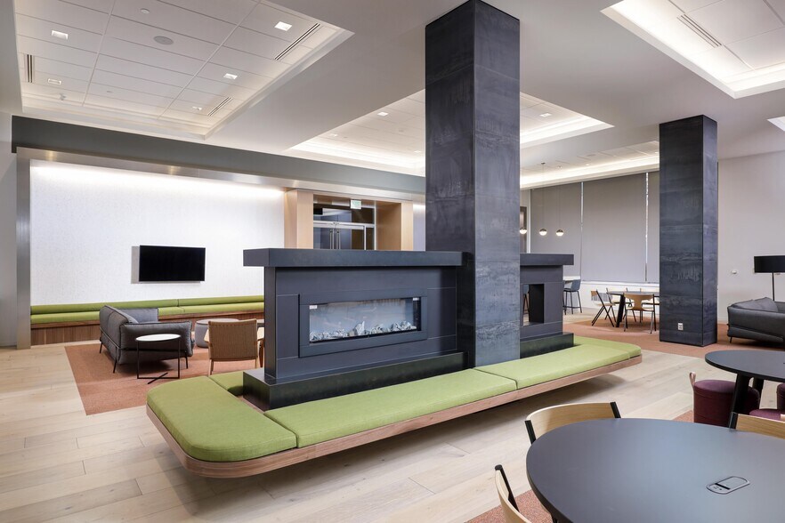 420 Fort Duquesne Blvd, Pittsburgh, PA à louer - Photo intérieure – Image 3 sur 14