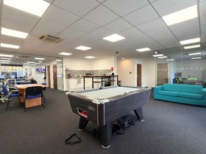 Lustleigh Close, Exeter à louer Photo intérieure– Image 2 sur 5