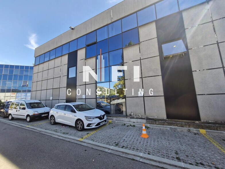 Local d’activités dans Nice à louer - Photo de l’immeuble – Image 1 sur 3