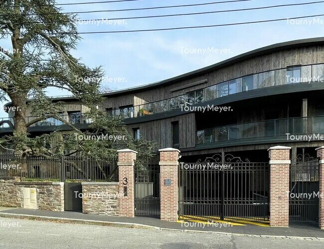 Plus de détails pour Bureau à vendre