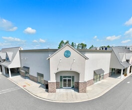 100 Blue Moon Cir, Pooler, GA à louer Photo de l’immeuble– Image 1 sur 4