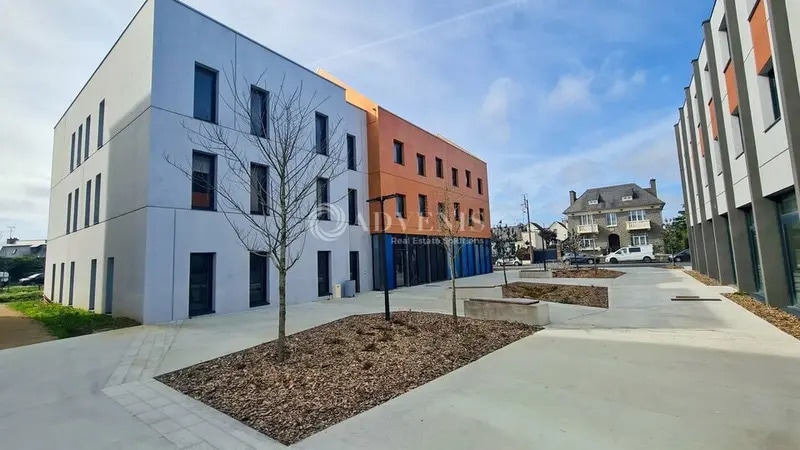 Bureau dans Saint-Brieuc à vendre - Photo de l’immeuble – Image 3 sur 6