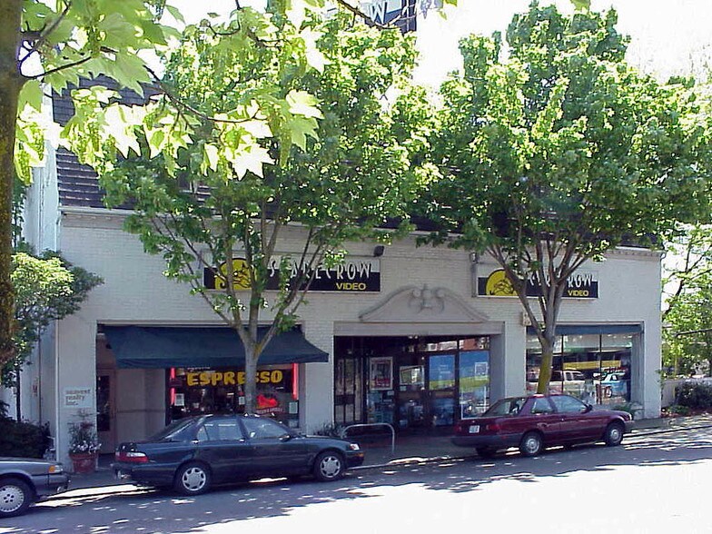 5030 Roosevelt Way NE, Seattle, WA à vendre - Photo de l’immeuble – Image 2 sur 4