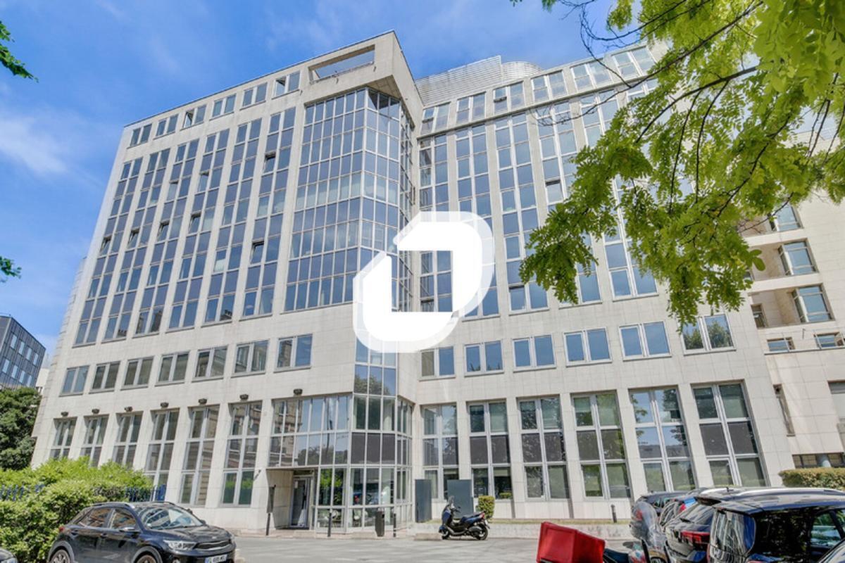 Bureau dans Charenton-le-Pont à louer Photo de l’immeuble– Image 1 sur 11