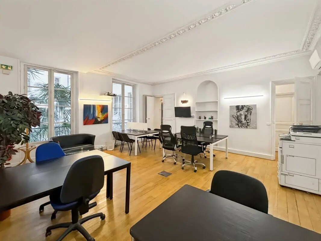 Bureau dans Paris à louer Photo de l’immeuble– Image 1 sur 9