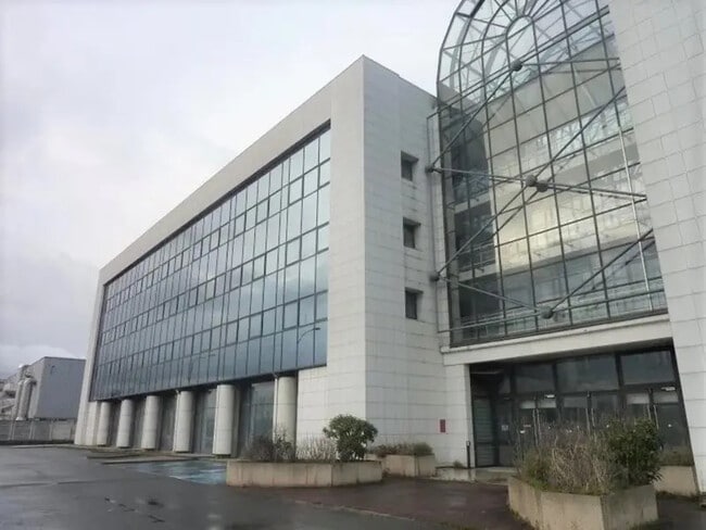 Plus de détails pour 32 Avenue Kléber, Colombes - Local d’activités à vendre